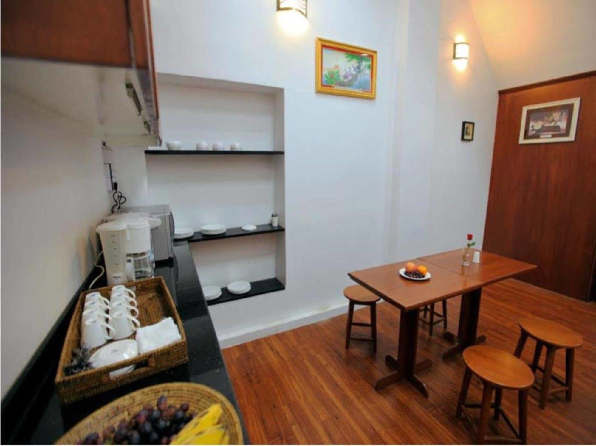 Four Rivers Youth Hostel 양곤 외부 사진